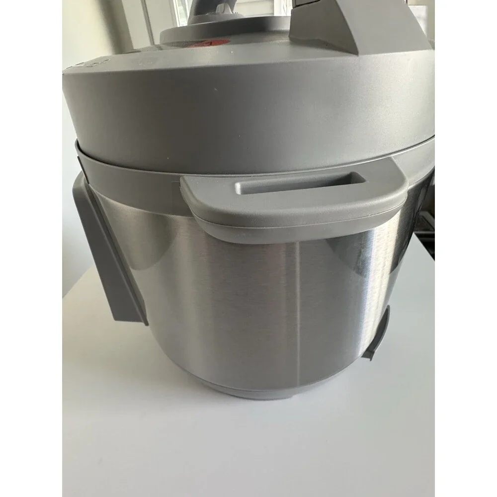 Instant Pot Duo Plus V4 6 Qt DPPC604 9-in-1 Pressure Cooker Gray